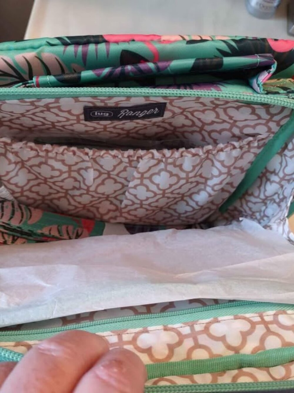 NEW! lug Ranger 2 Crossbody & Rodeo 2 Wallet Set - Picture 6 of 8